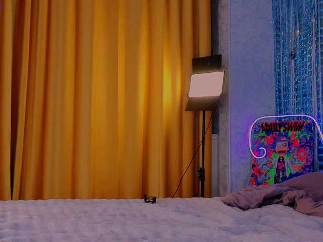 le modèle RenaWong est en webcam porno dans un show sur le site bongacams, il possède les tags suivants: Asian,Brunette,Trimmed