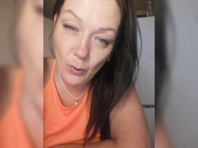 Klassnaya-1 live webcam show