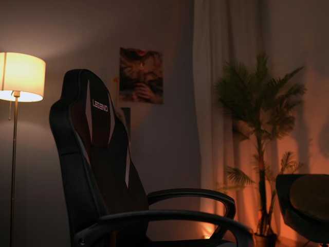 SerenaGrant live cam on BongaCams
