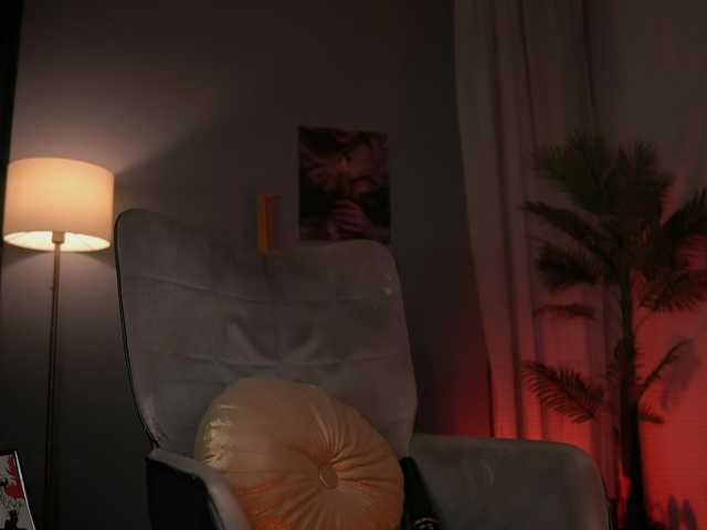SerenaGrant live cam on BongaCams