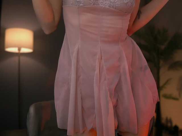 SerenaGrant live cam on BongaCams