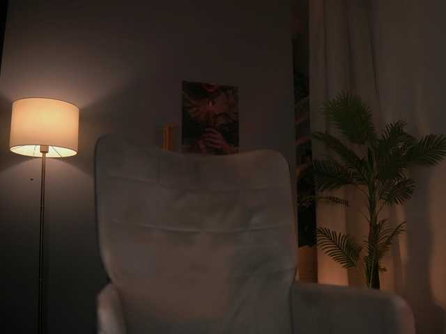 SerenaGrant live cam on BongaCams