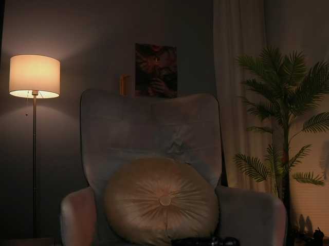 SerenaGrant live webcam show