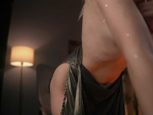 SerenaGrant live cam on BongaCams