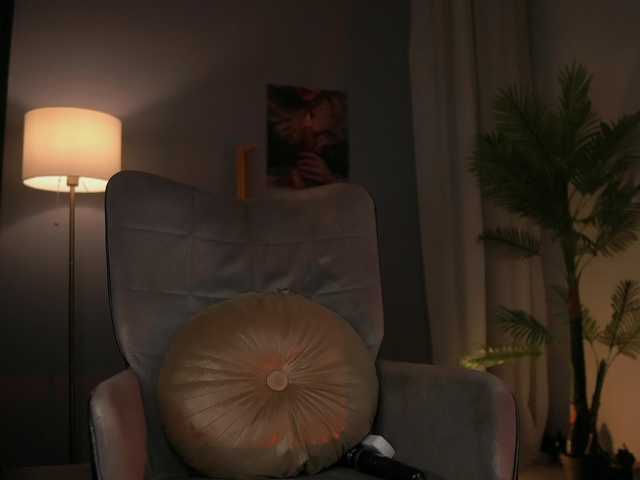 SerenaGrant live cam on BongaCams