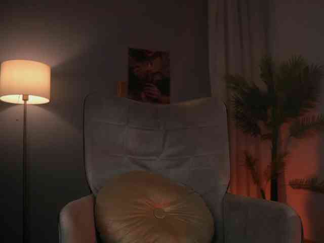 SerenaGrant webcam