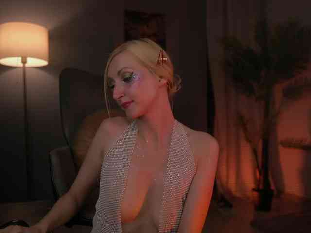 SerenaGrant webcam