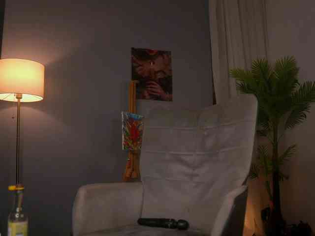 SerenaGrant webcam