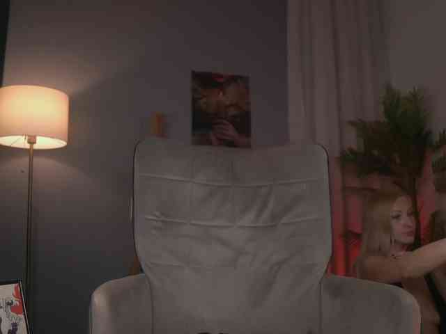 SerenaGrant webcam