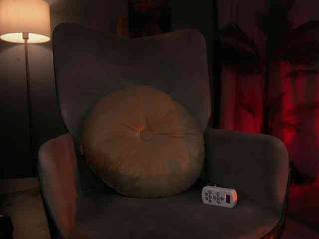 SerenaGrant webcam