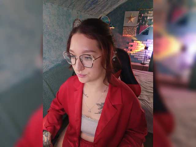 Rosia-Guess live webcam show