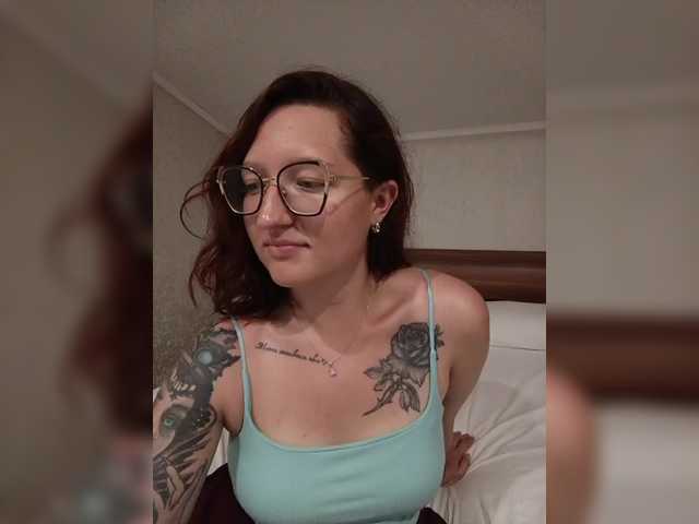 Rosia-Guess live cam on BongaCams