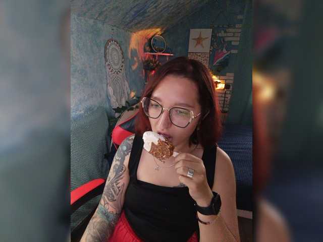 Rosia-Guess live cam on BongaCams