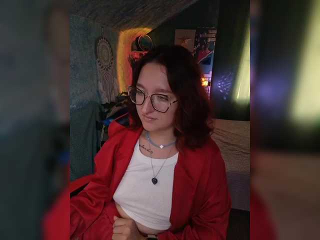 KRISTINA-S live webcam show