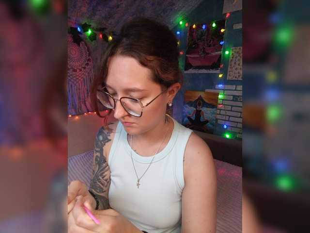 Rosia-Guess live cam on BongaCams
