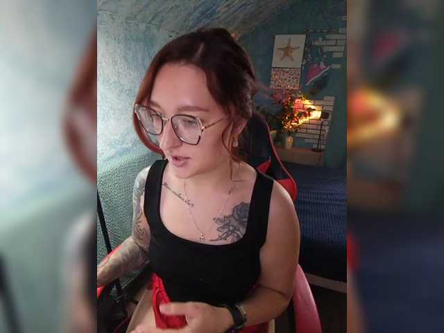 Rosia-Guess live webcam show