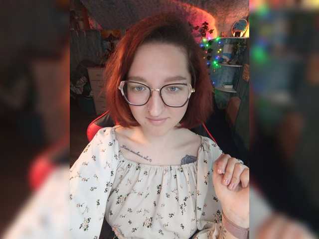 Rosia-Guess's BongaCams show and profile