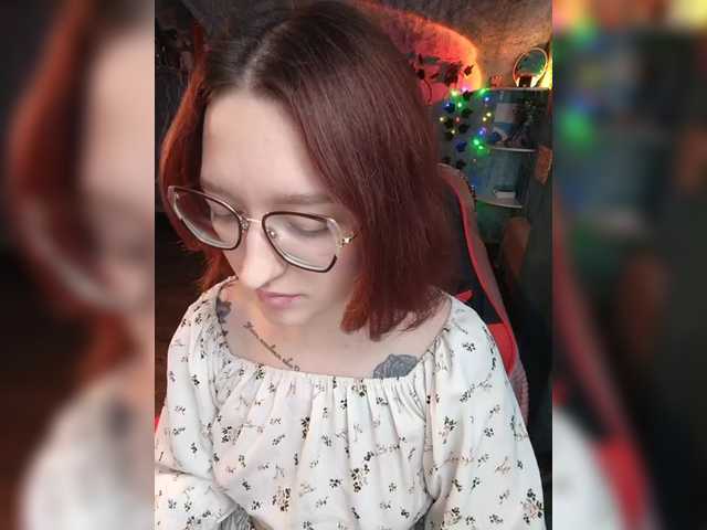 Rosia-Guess's BongaCams show and profile