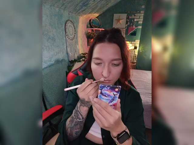 KRISTINA-S live webcam show