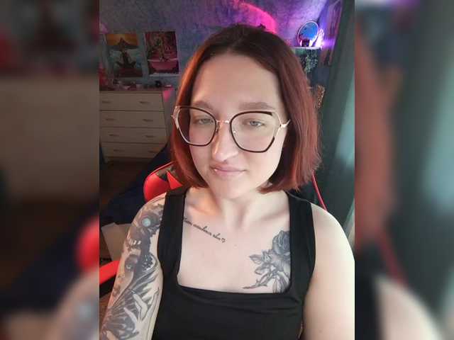 Rosia-Guess live cam