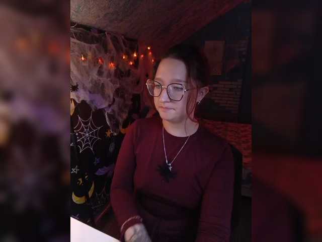 KRISTINA-S live cam preview