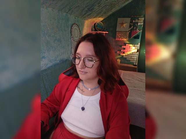 KRISTINA-S live webcam show