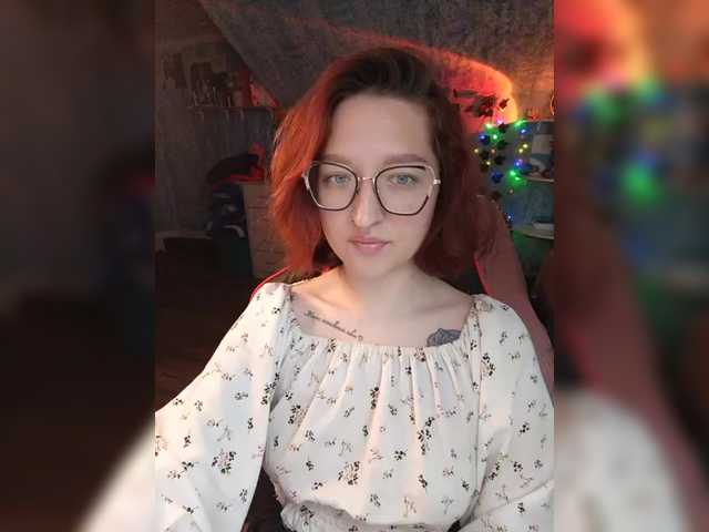 Rosia-Guess's BongaCams show and profile