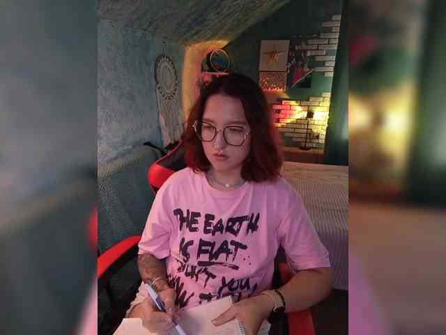 Rosia-Guess Live Webcam on BongaCams