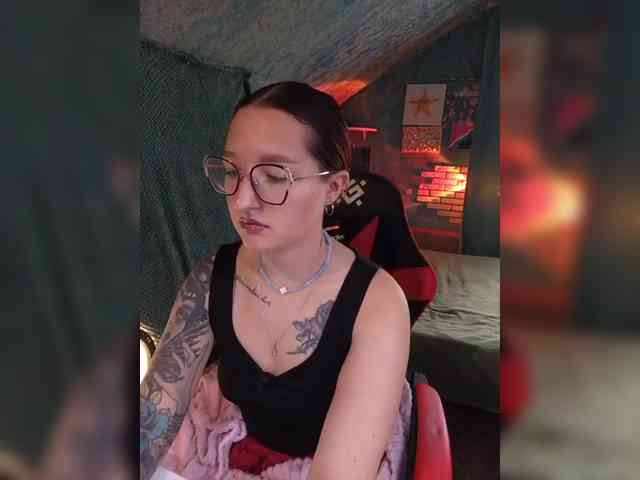 Rosia-Guess Live Webcam on BongaCams