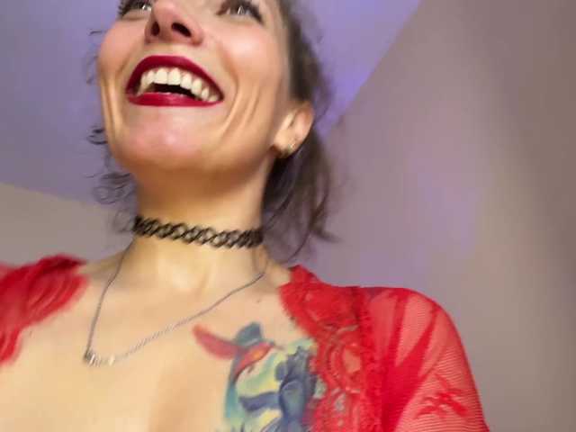 Live трансляция Naughty-Mari - slutnetki.online
