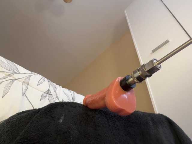 Naughty-Mari