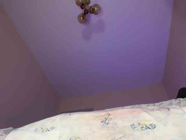 Naughty-Mari webcam