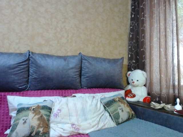 MilfBrunet live cam on BongaCams