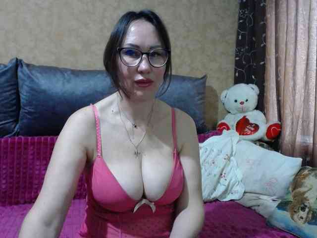 FlirtingMadam webcam
