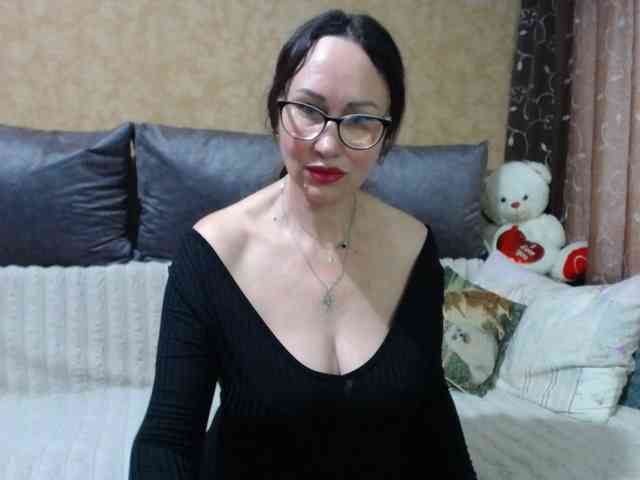 FlirtingMadam webcam