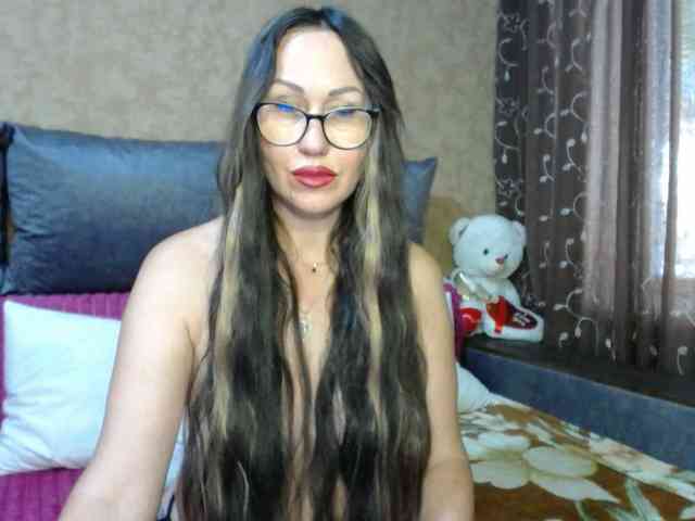 FlirtingMadam - Girl 