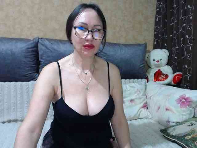 FlirtingMadam webcam