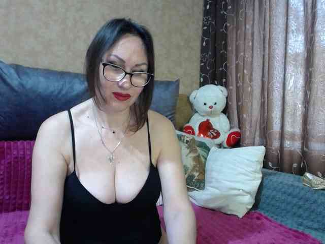 FlirtingMadam webcam