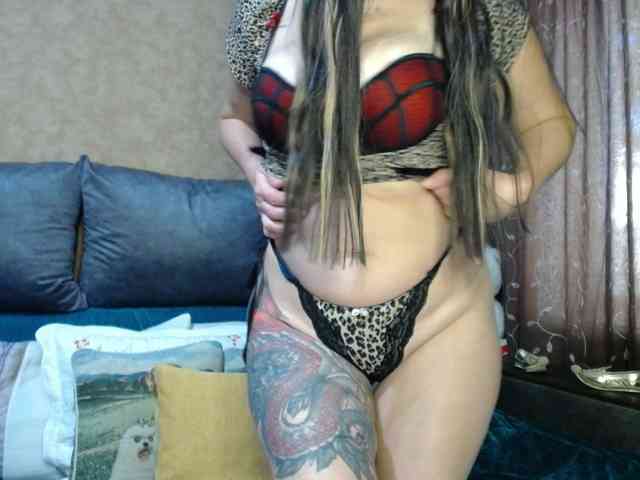FlirtingMadam webcam