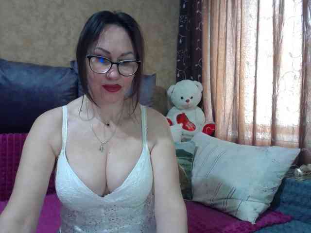 FlirtingMadam webcam
