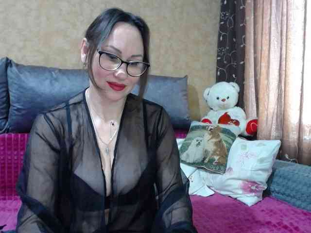 FlirtingMadam webcam