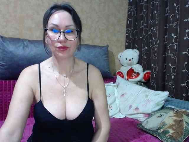 FlirtingMadam webcam