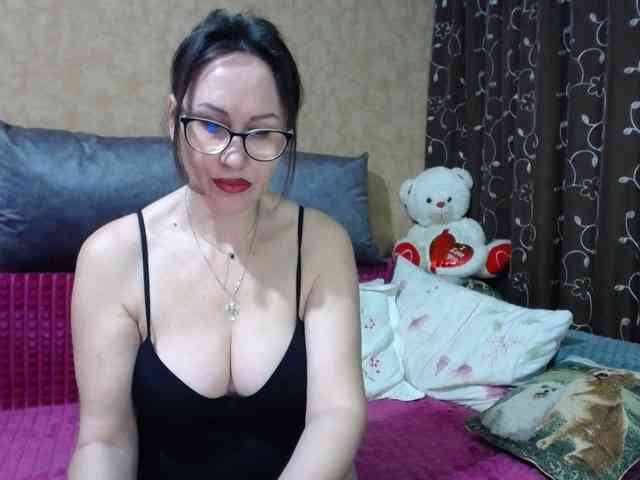 FlirtingMadam webcam
