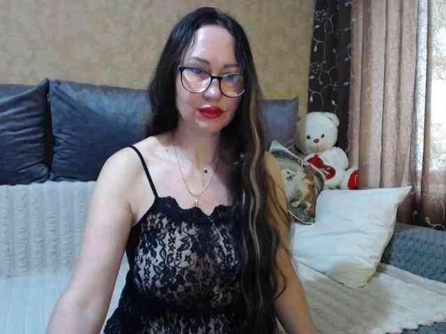 FlirtingMadam webcam