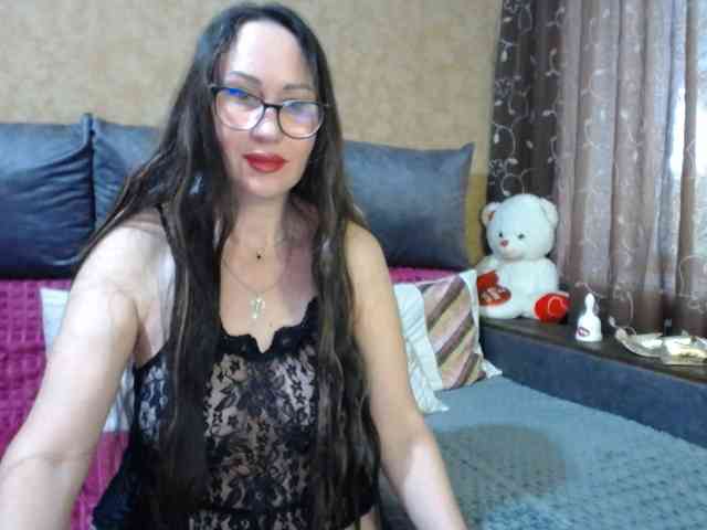 MilfBrunet