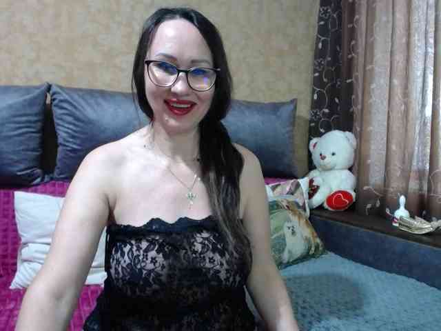 FlirtingMadam webcam