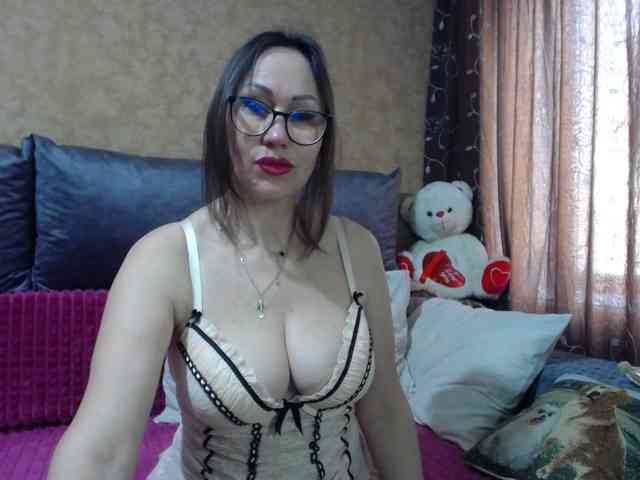 FlirtingMadam webcam