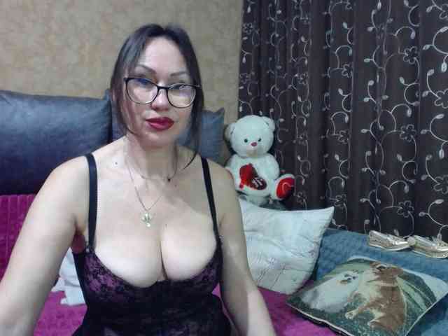 FlirtingMadam webcam