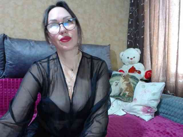 FlirtingMadam webcam
