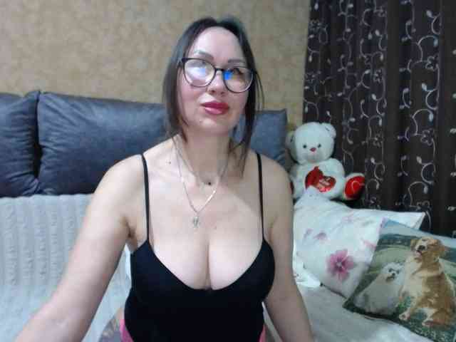 FlirtingMadam webcam